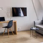 Royal Hotel - Urban Living