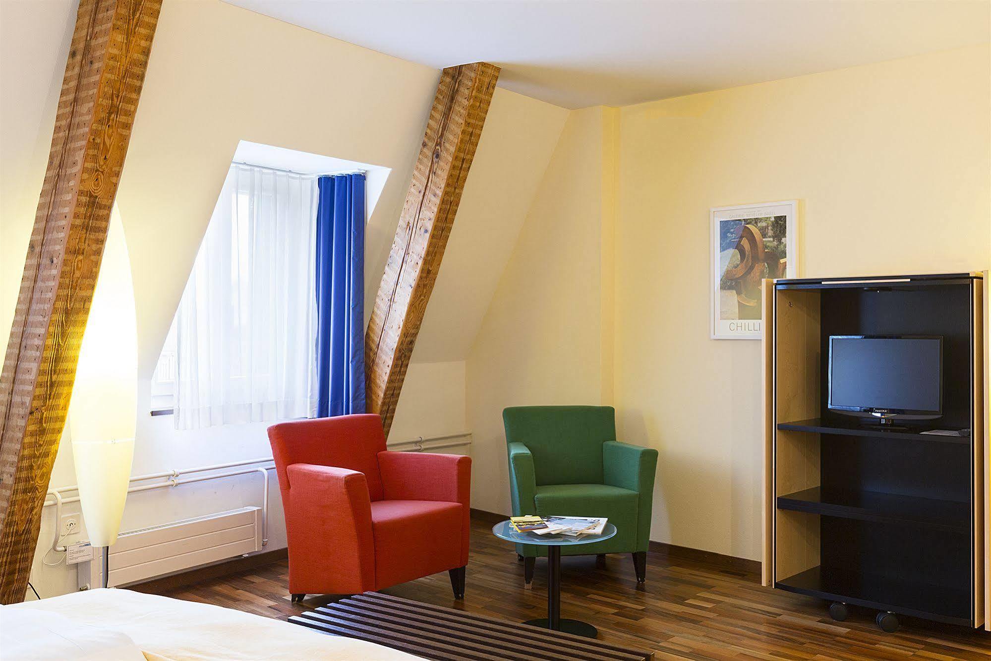 Royal - Urban Living Hotel 4*